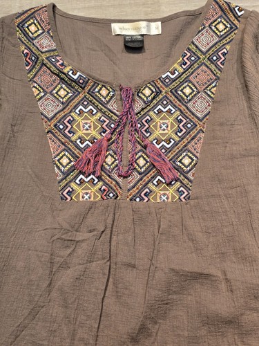 Urban Mangoz Women's Brown Embroidered/Beaded Tunic Top Size Medium - Picture 2 of 12