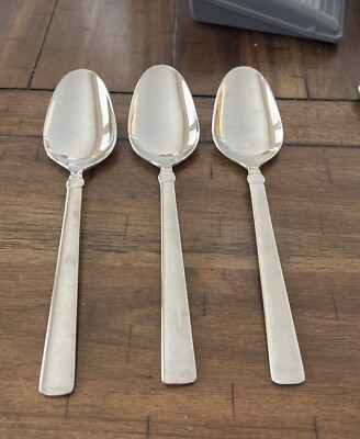 3 - SILVERWARE ONEIDA  ATTALIA ''18/10 Glossy Serving Spoons
