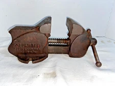 VINTAGE NO. D53½ COLUMBIAN PENNYPINCHER BENCH VISE W/3-1/2” WIDE JAWS (USA)