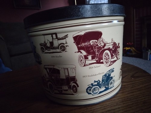 BERTELS CAN CO. LATA GRANDE CON COCHES ANTIGUOS HECHOS EN PA - Imagen 1 de 6