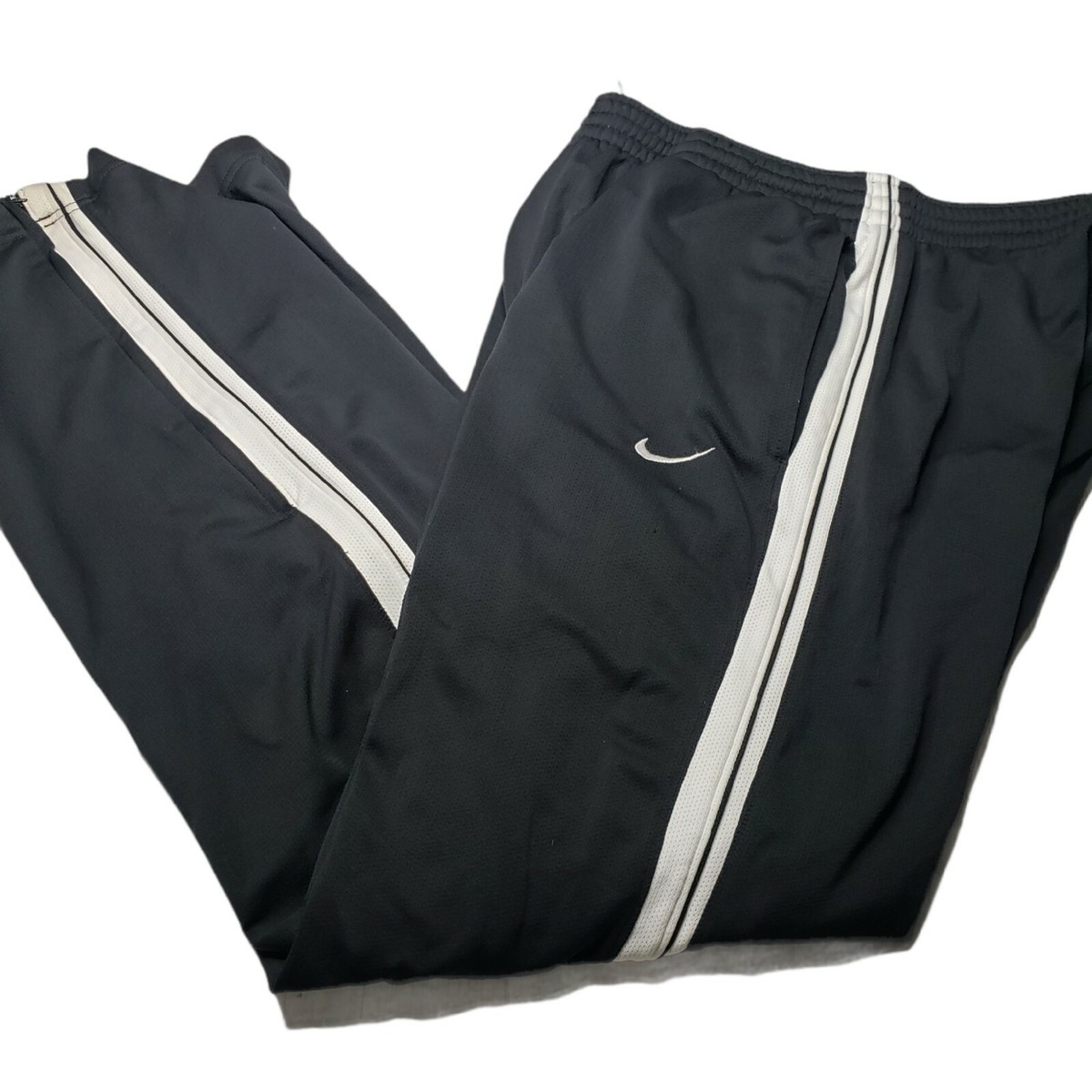 パンツ 90s Nike side full zip tech nylon pants Vintage 90s Nike Full Zip Side Navy Swishy Track Pants Bella