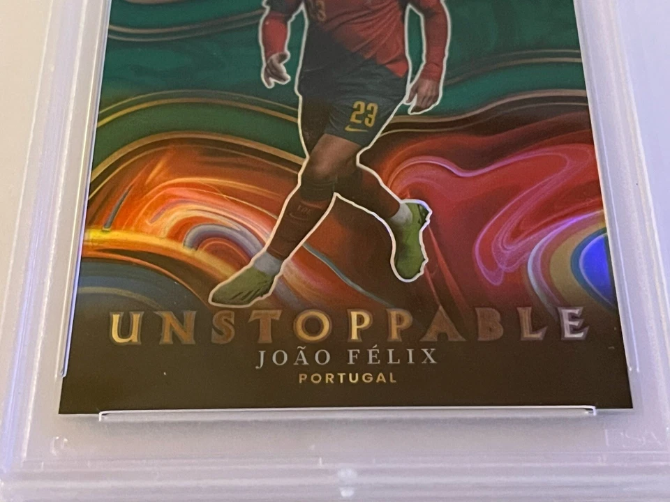2022-23 Panini Select FIFA - Joao Felix Unstoppable Green #/5 PSA 9 MINT - Image 4 of 4