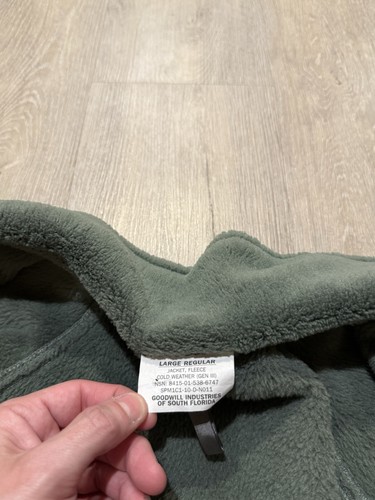 Gen III Cold Weather Fleece Jacket Men L Reg Green Military Polartec Made In USA - Picture 5 of 8
