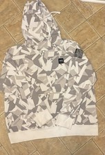 Under Armour Pullover Hoodie L Fleece Gray White USA Freedom Graphic Print