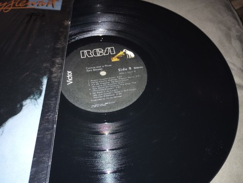 Gary Stewart-Cactus and a Rose (RCA LP 1980) Country/Country Rock/In Shrink/EXC+ - Picture 3 of 3
