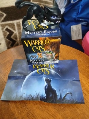 WARRIOR CATS SCOURGE MYSTERY FIGURE