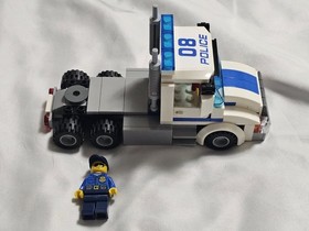 Lego City Complete Sets! With Minifigures And Instructions! 60049, 60066, 60113,