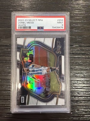 2022 PANINI SELECT FIFA WHITE #204 LIONEL MESSI /20 PSA 9