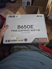 ASUS B650E MAX GAMING WIFI W - AMD B650E AM5 ATX Motherboard.