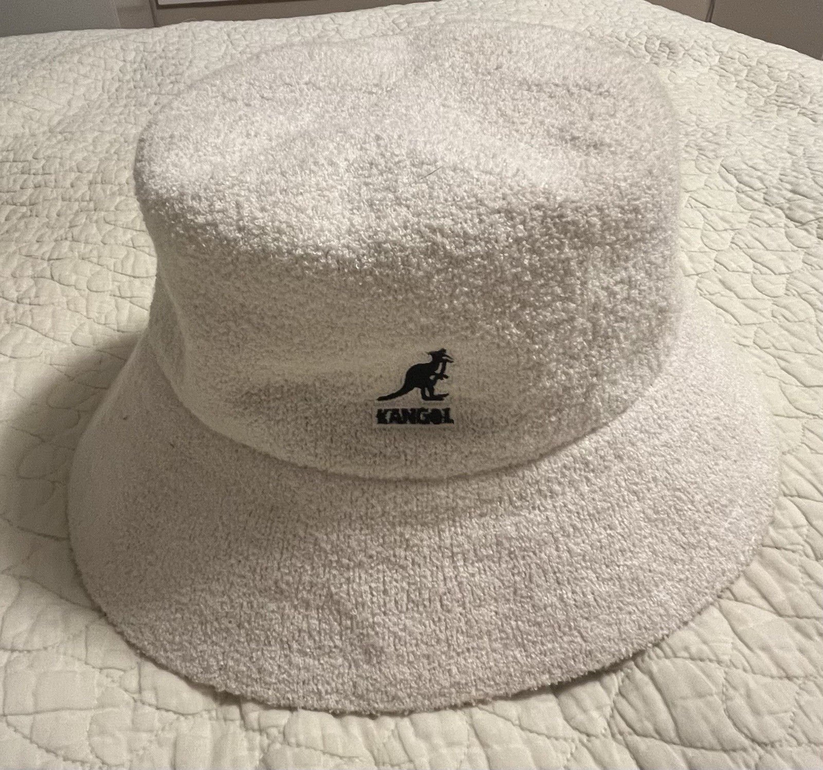 Kangol Bucket Hat White Solid Pattern Men Size L … - image 1