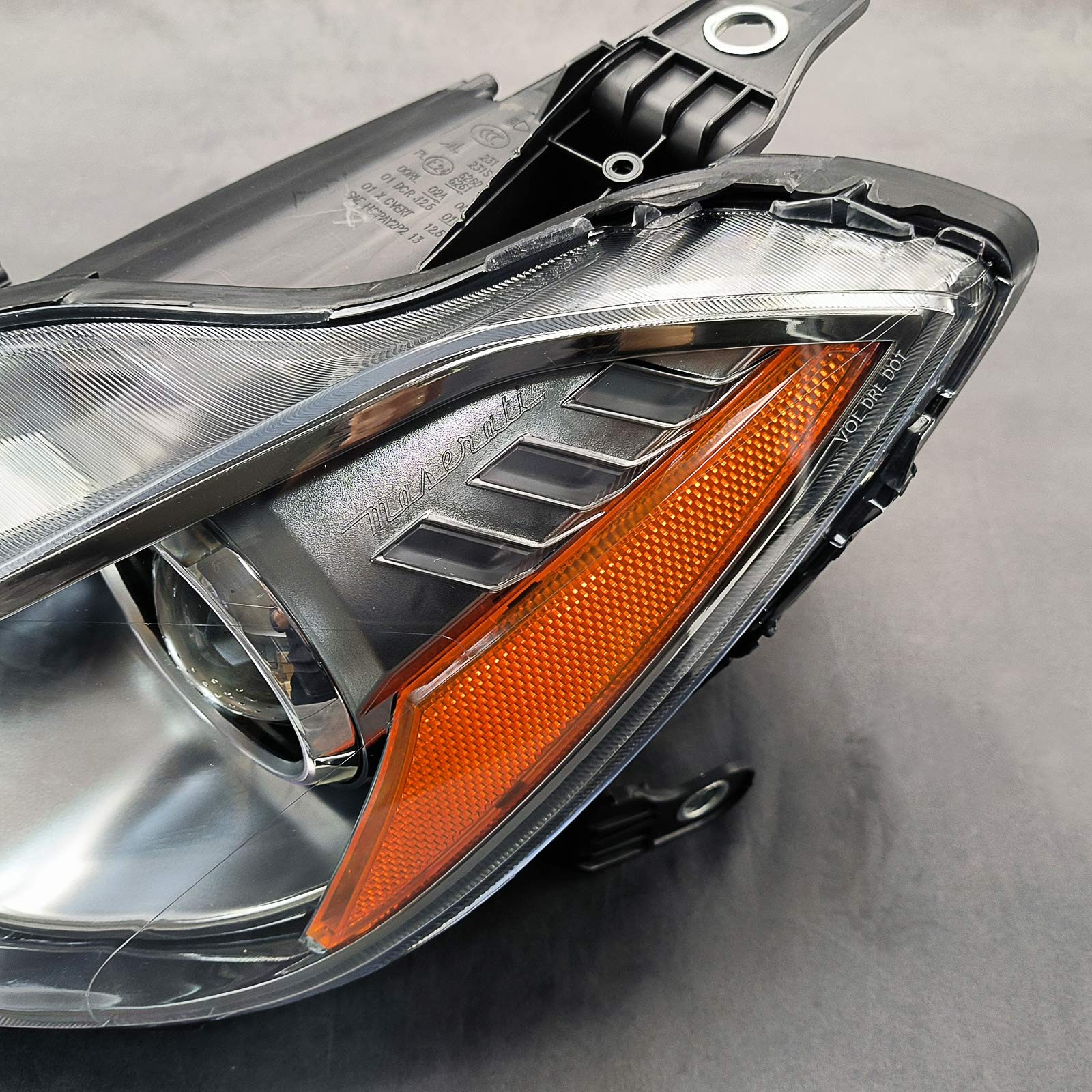 670038241 OEM 2014-20 Left Driver Side Maserati Ghibli Headlight AFS Xenon HID 