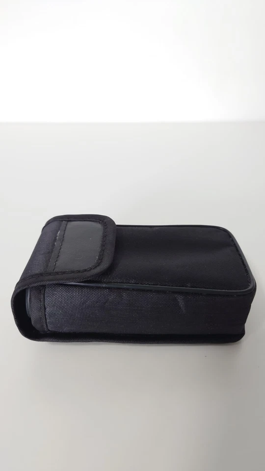 Australian Geographic Binoculars + Case | Outdoor Adventure Gear - image 3 of 4