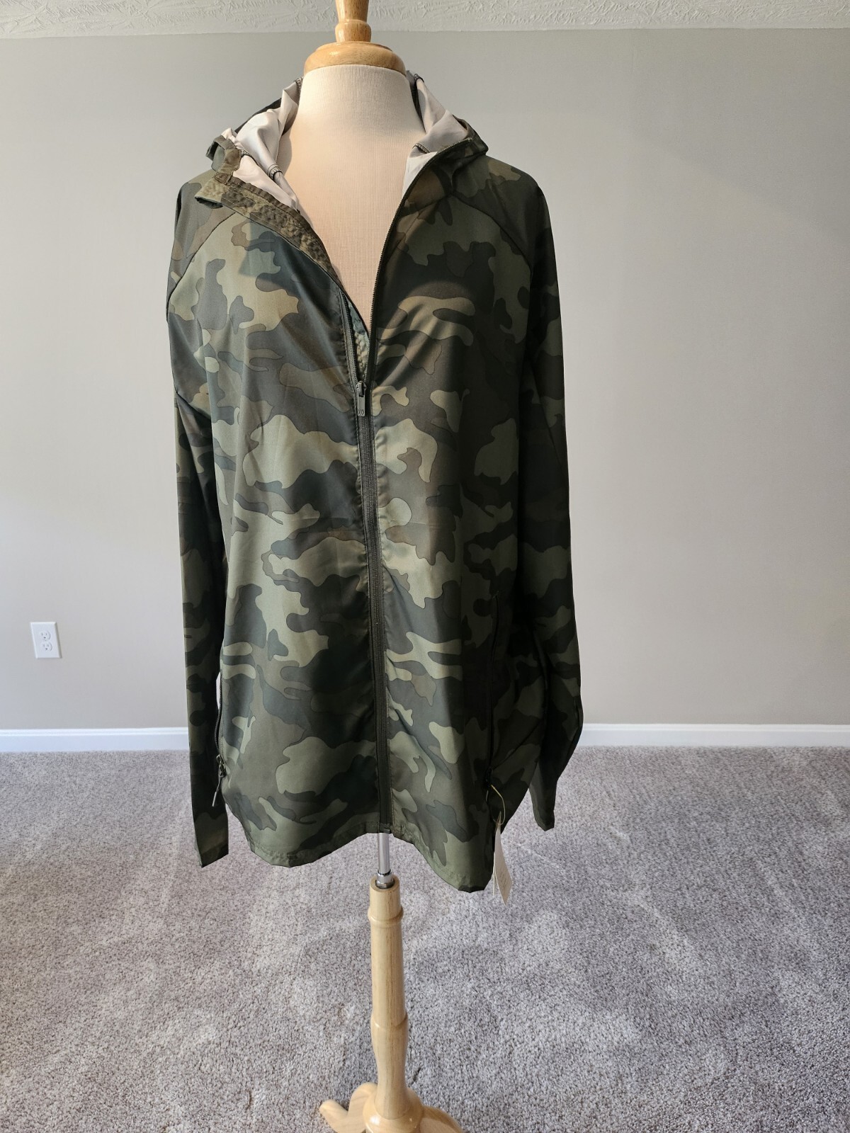 Picture 1 of 15