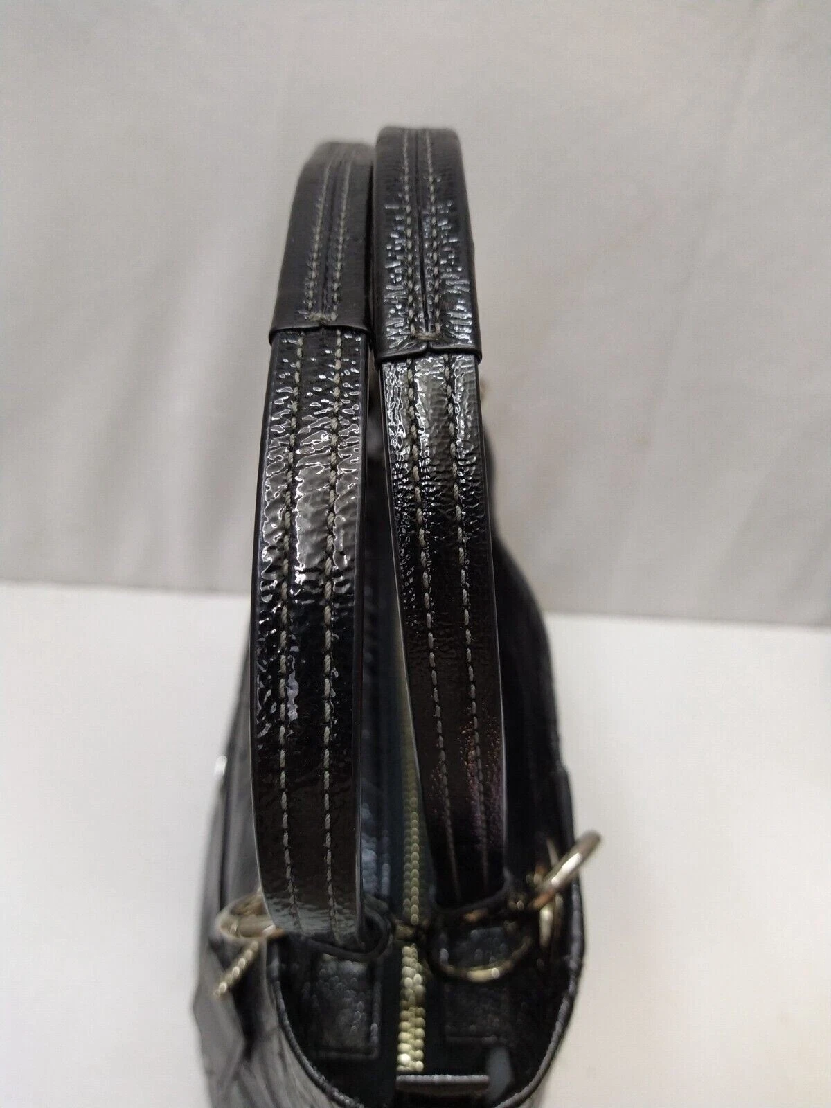 Borsa a tracolla Coach Alex Signature in pelle verniciata nera doppia maniglia