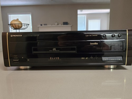Pioneer CLD-99 Elite Laser Disc & CD Player **No Remote** **Tested & Working**