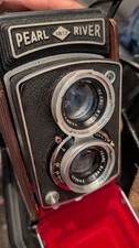 Vintage Pearl River TLR 120 Medium Format Film Camera with Original Leather Case