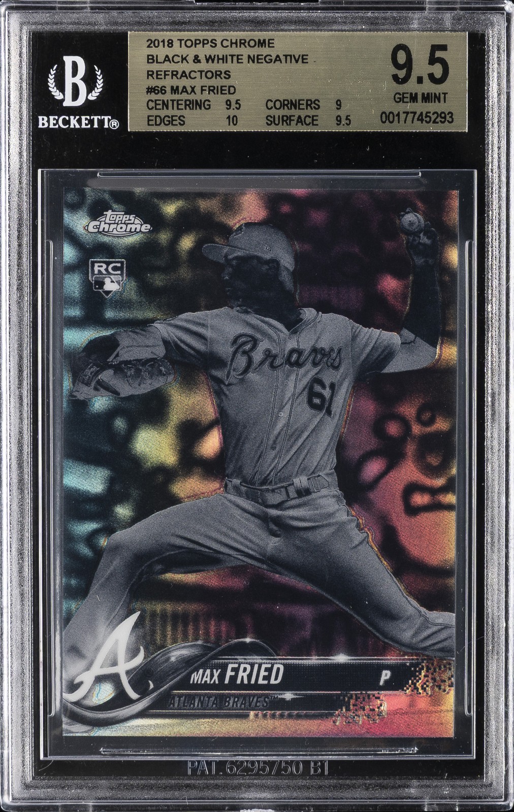 2018 TOPPS CHROME NEGATIVE REFRACTOR #66 MAX FRIED ROOKIE RC BGS 9.5
