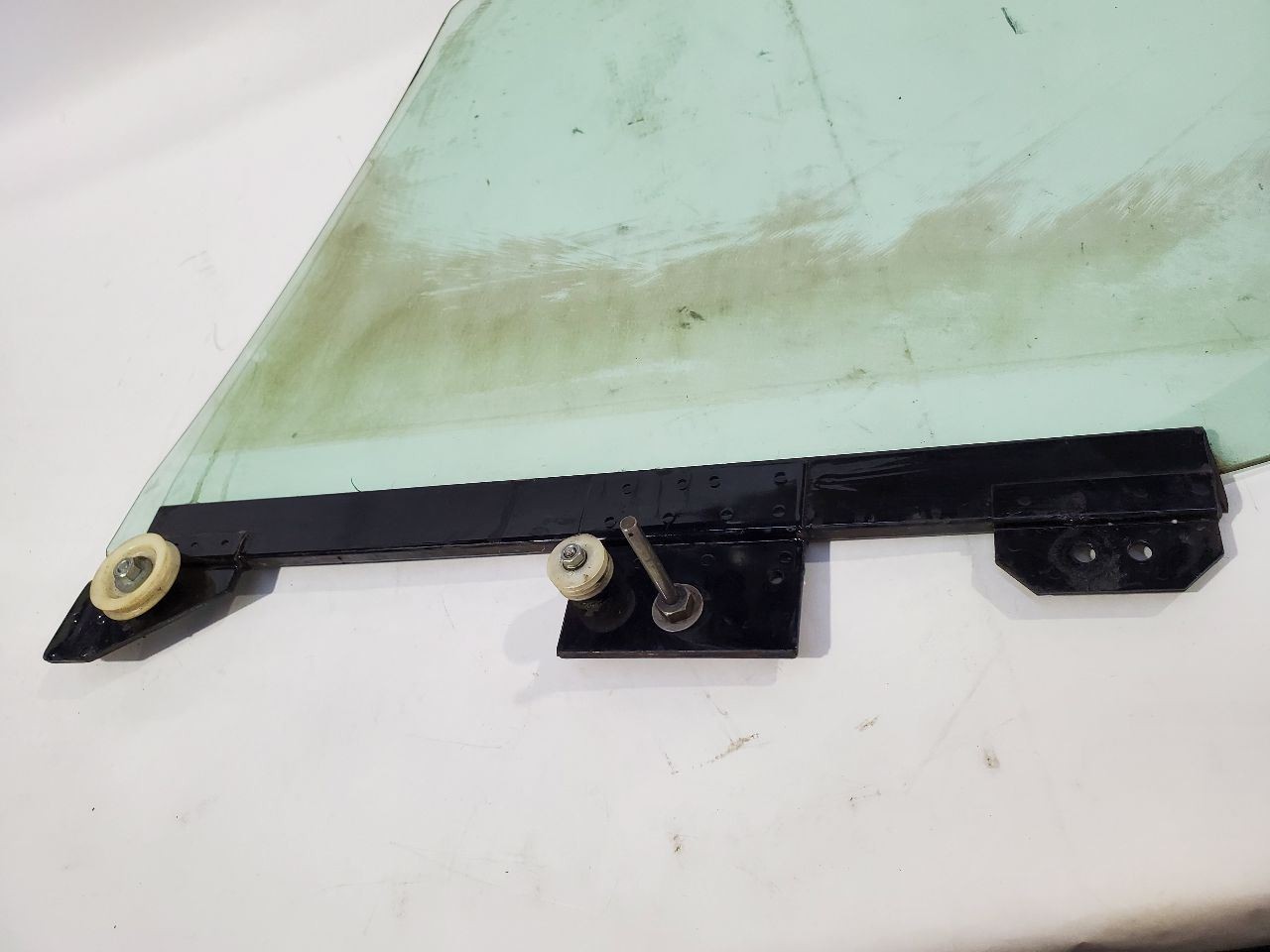 1991 Bentley Turbo R OEM Front Right Door Glass