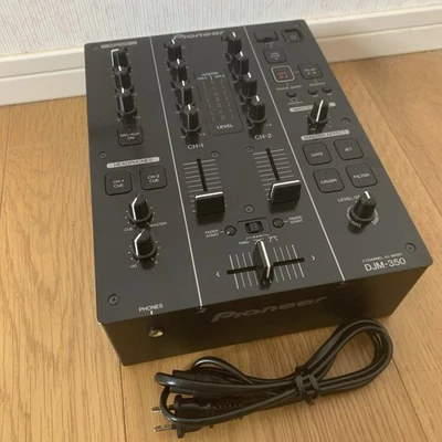 Table de mixage DJ Pioneer DJM 350 2 canaux avec effets Fx noir révisée très ... - Photo 1/4
