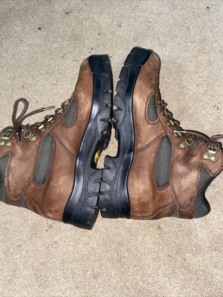 Redhead Vibram Bone-Dry Waterproof Gore-Tex Hiking Boots  display picture 3