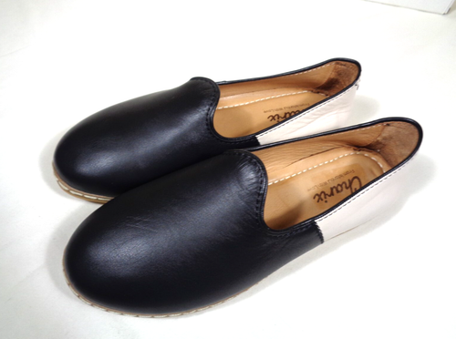 Charix Black Leather Ivory Classic Slip on Loafer Flats Shoes Women EU sz 39/5 - Picture 12 of 18