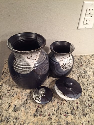 Canisters Set Of 2 Made In Colombia - Picture 10 of 12