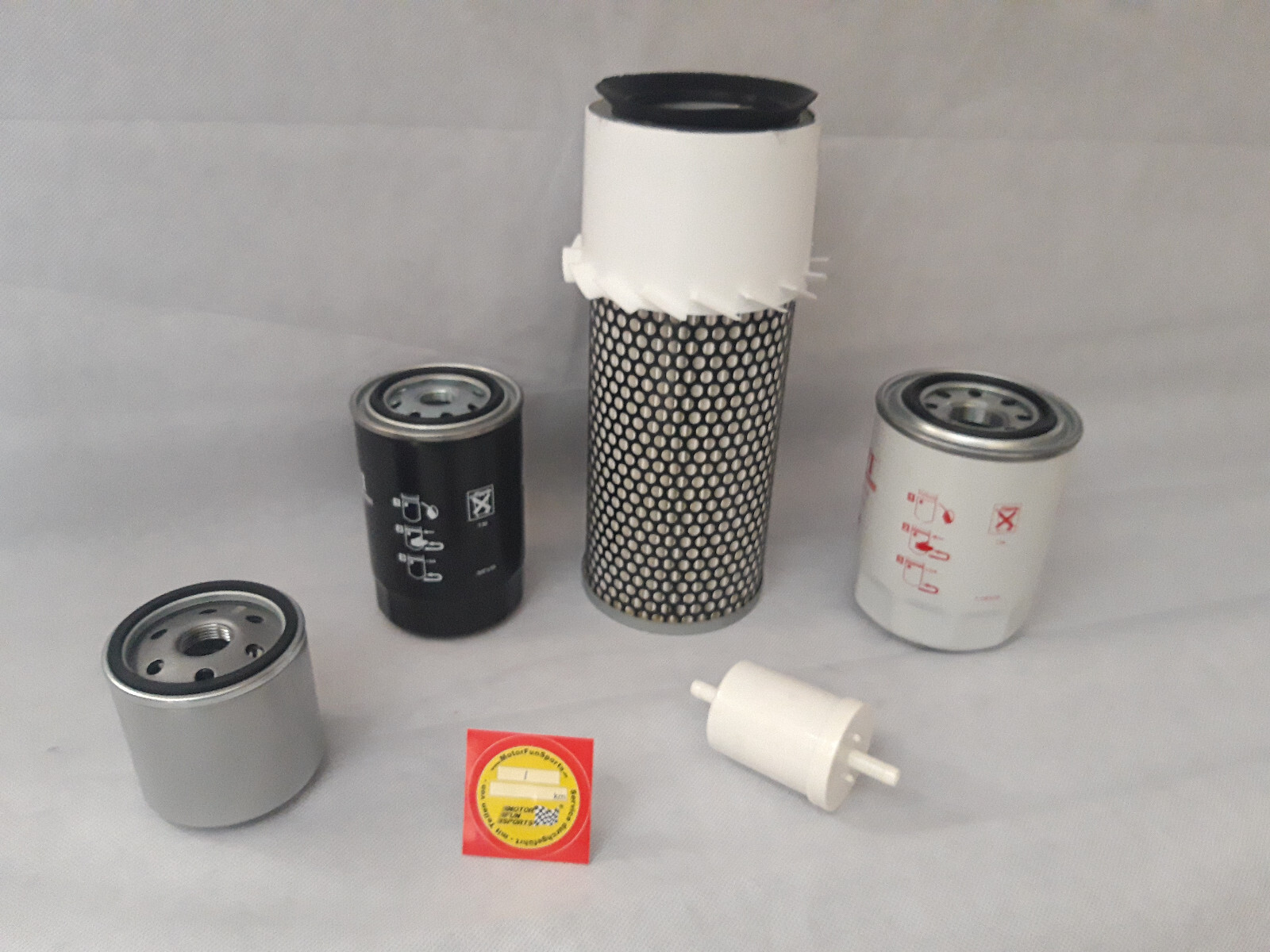 Filter Set (Large) suitable for Kubota KH 15 with engine D1301BH