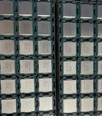 Intel CC150 LGA1151 19 9900KF相当 SRFBT s-l400.jpg