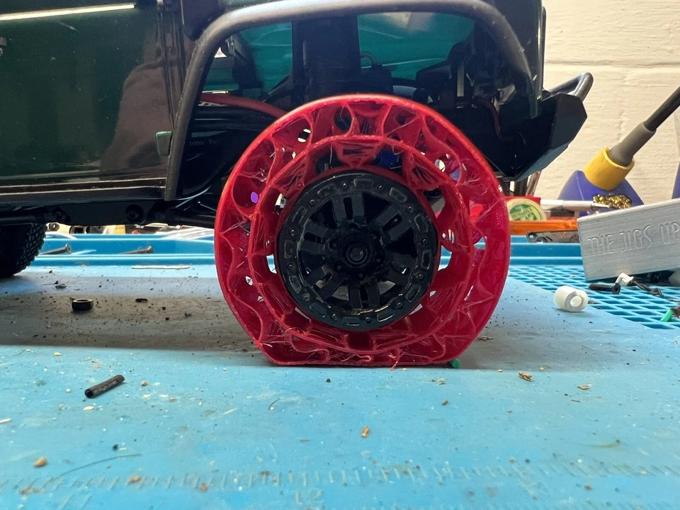 Inserto de neumático impreso en 3D RC Crawler espuma 1.0 tamaño SCX24 los 4 incluidos Foto 3 de 3