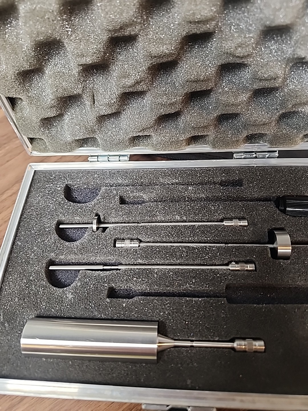 Brookfield MAGNETIC LV Spindle Set w/Case LV-1 (61), -2(62), -3(63) & -4(64)