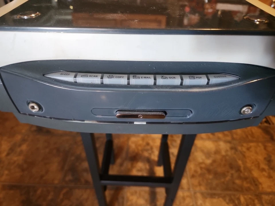 Microtek ScanMaker i800 Scanner Flatbed 48 Bit Color 9600x4800 DPI CCD Untested - Image 3 of 4