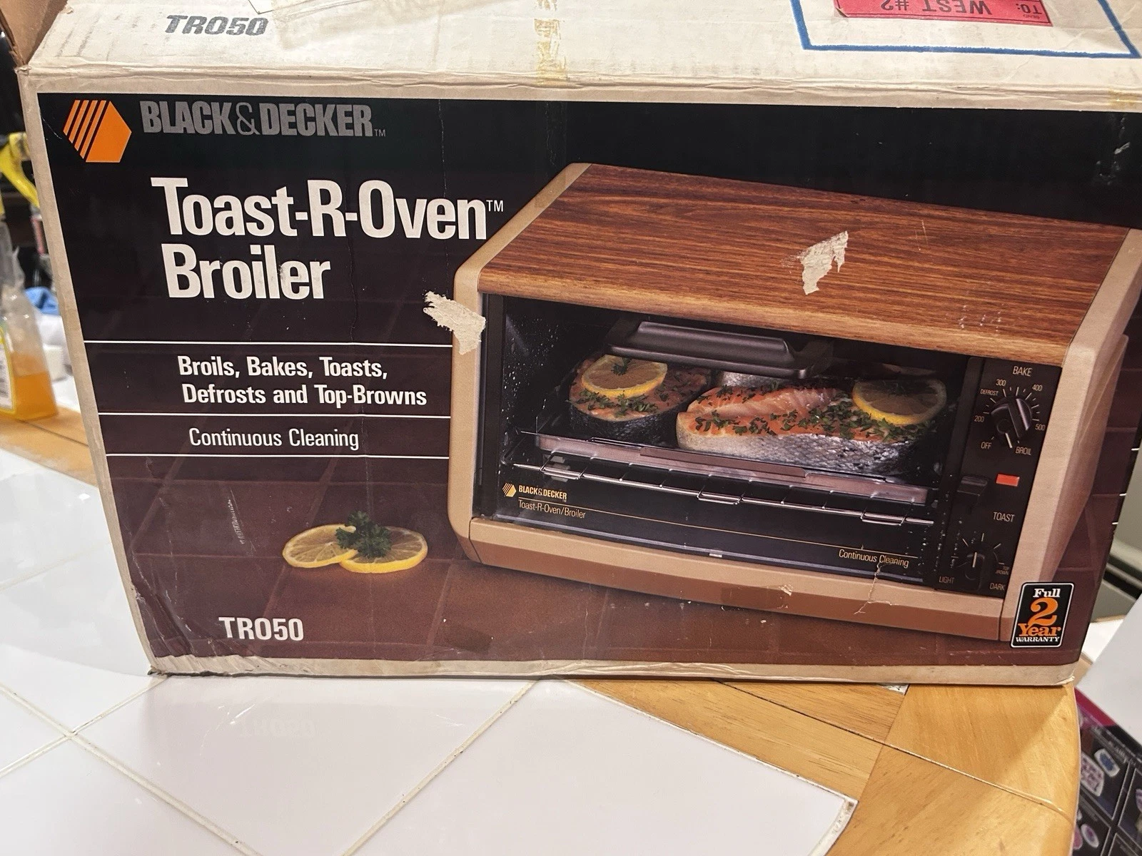Vintage Black & Decker Toaster Oven 1980s TR050 Wood Grain Toast-R-Oven New! NOS
Opens in a new wind
