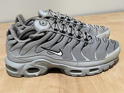 Nike Air Max Plus Tn Wolf Grey Black White Men's Size 10 Nike Air Max Plus Tn Wolf Grey Black White Men's Size 10