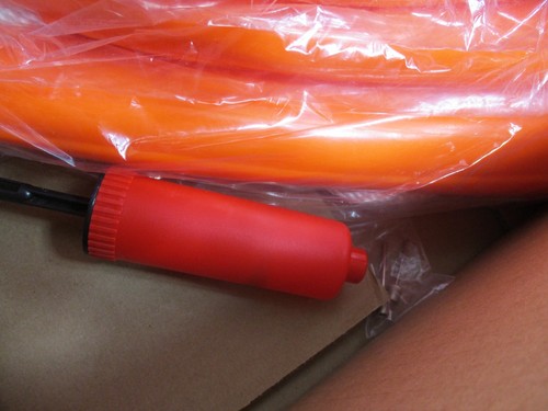 Set of Four (4) Polyform G-2 Twin Eye Fender 6.5"x23" ORANGE w Ropes and Pump - Picture 2 of 5