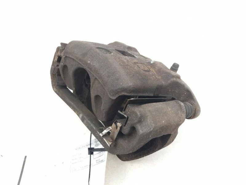 Pinça de motorista dianteira Nissan 350Z 2003 - 2005 - Imagem 4 de 4