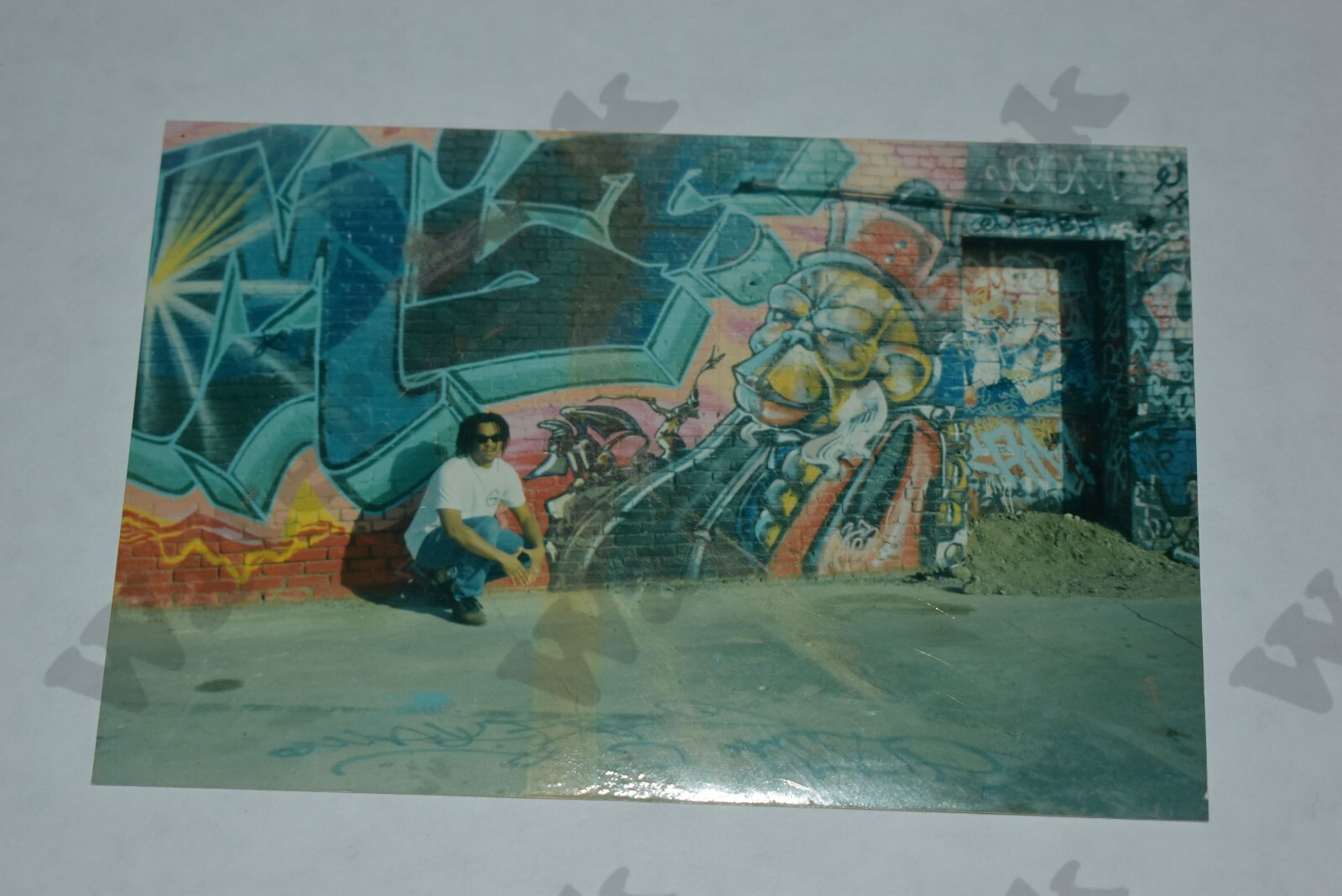 Picture 1 of 1