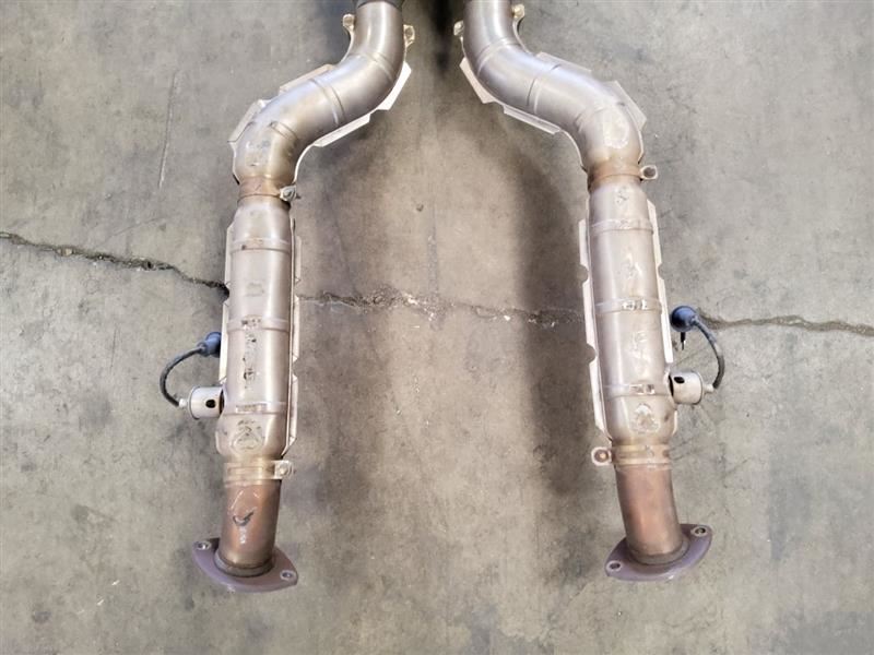 Center Exhaust Pipe 17410-38460 Fits 2014 Lexus LS460 OEM