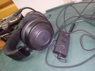 RAZER 7.1 Kraken Gaming Headset + RC30-0205 USB THX Spatial Audio Controller
