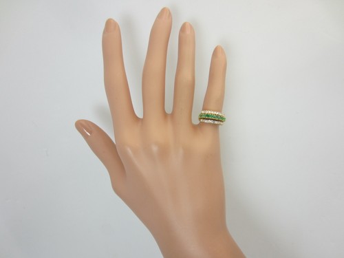 Anillo De Banda De Esmeralda Y Diamante De Oro Amarillo De 18k 0.67 Ct TW - Imagen 6 de 10