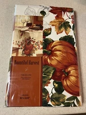 Linens-n-Things Bountiful Harvest Scroll Damask Tablecloth 60 x 120” Oblong New