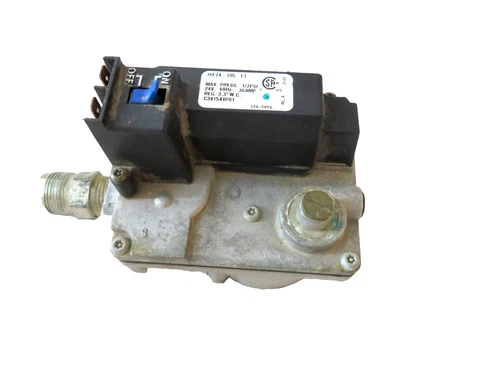 Trane Furnace Gas Valve  White Rodgers # 36F24-205-E1 Carrier Part#  C341544P01