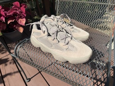 Yeezy Men s Sneakers