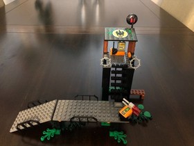 Lego 8632 Agents Swamp Raid 100% Complete w/ Manual & Minifigs!