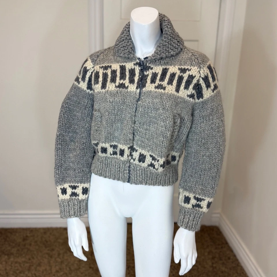 Vintage 70’s HAND KNIT 100% WOOL COWICHAN SWEATER Women’s XS Fisherman Nordic - Image 2 of 4