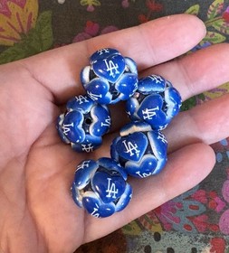 5 Pce LOS ANGELES Baseball Team Chunky Heart Acrylic Bubblegum Beads Rhinestones