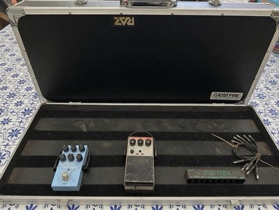 ARIA DISTORTION DT-10 + M-VAVE MINI UNIVERSE + GHOST FIRE PEDAL BOARD + POWER