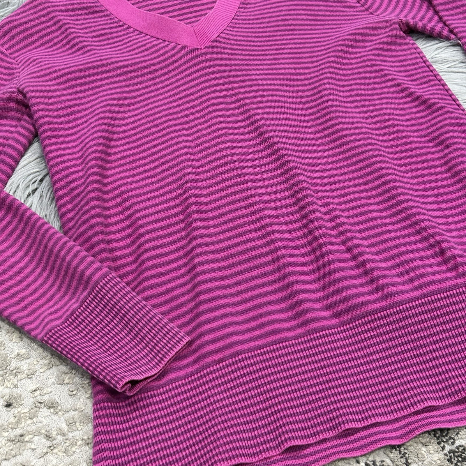 Tommy Hilfiger Sweater Womens Small Pink Striped V Neck Tunic Long Sleeve thumbnail 3