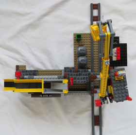 LEGO 4204 The Mine City Mining Crane Truck Train Conveyor Belt Cave 2012