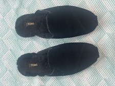 TOMS Black Suede Faux Fur Lined Mule Slippers Size 6.5