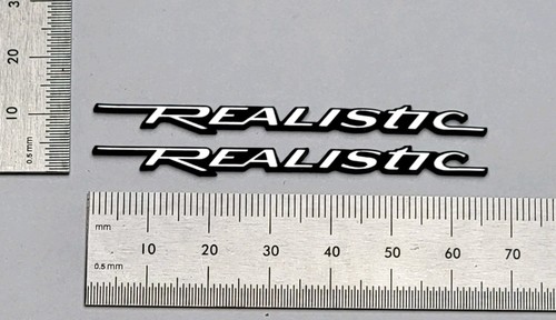 Realistisches Lautsprecher Abzeichen Logo Emblem Premium Silber Paar mit Selbstklebend - Bild 1 von 4